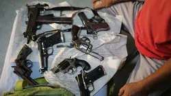 Black Market E01 Ruses et combines