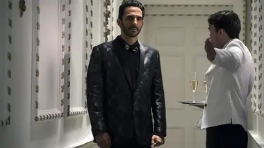 Blacklist S07E03 Les fleurs du mal
