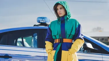 Blanca S02E01 Boom