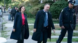 Blue Bloods S10E06 Maison de verre