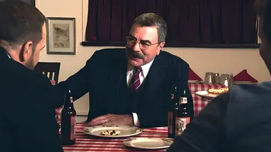 Blue Bloods S13E17 Au-delà des apparences