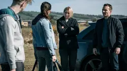 Blue Lights S01E06 Love the One You're With