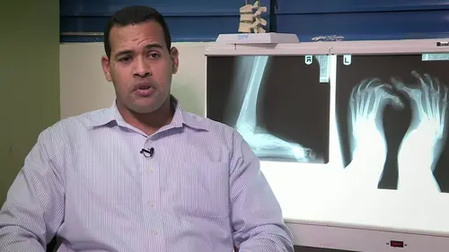 Body Bizarre Le premier sourire