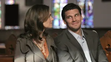 Bones S02E09 Le fossoyeur