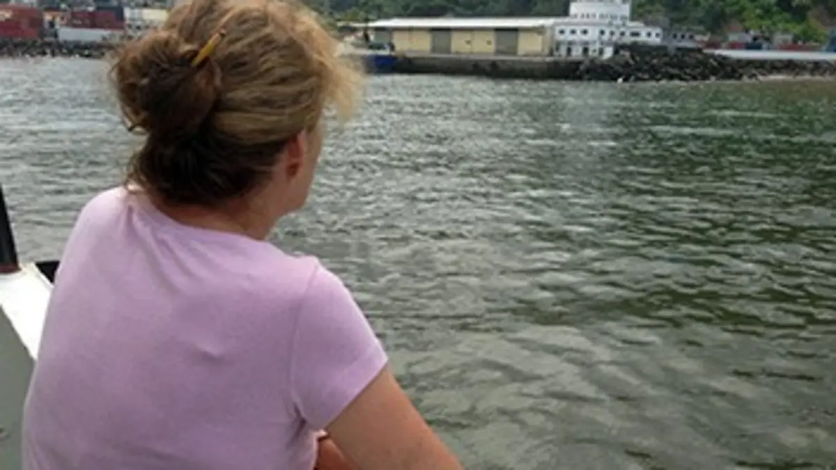 Bonjour Madame le commandant