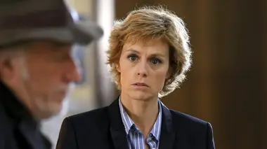 Boulevard du palais S16E04 Je ne voulais pas