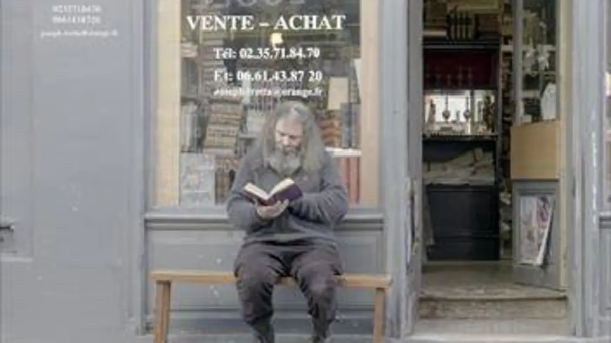 Boutiques obscures E01 Issy-les-Moulineaux - Beaumont-le-Roger - Sarzeau - Rouen