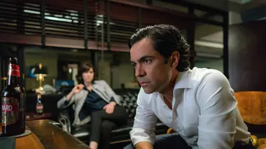 BrainDead S01E03 Coup bas