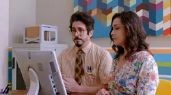 Brainiacs, l'école des génies S01E16 Concours d'embrouilles