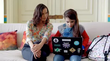 Brainiacs, l'école des génies S01E04 Le projet d'Isaac