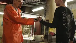 Breaking Bad S04E06 Guerre froide en streaming