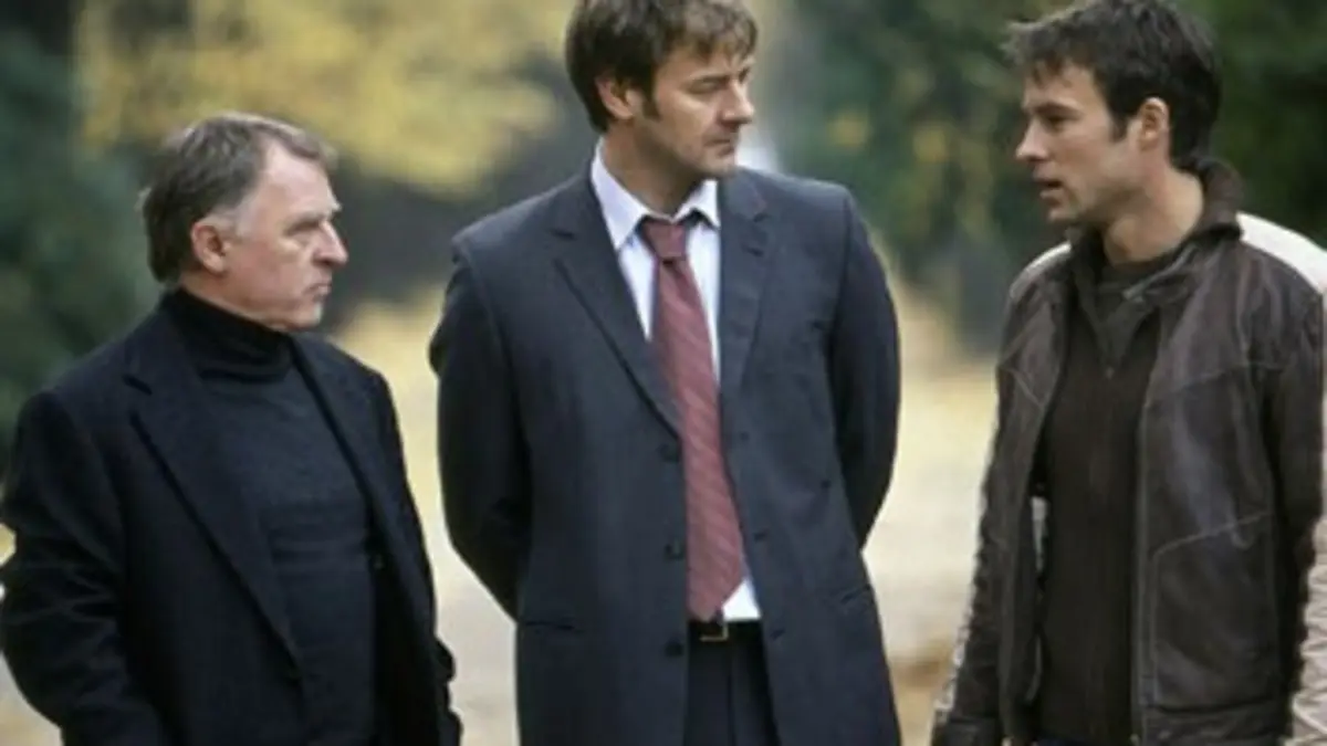 Brigade du crime S05E20 Une famille sans histoire