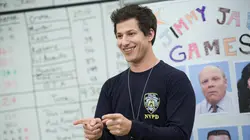 Brooklyn Nine-Nine S02E01 En infiltration