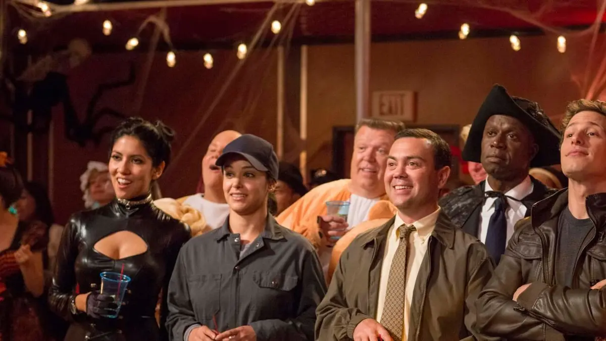 Brooklyn Nine-Nine S02E23 Johnny et Dora