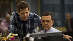 Brooklyn Nine-Nine  S03E04 Le tueur au sachet de thé