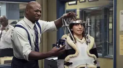 Brooklyn Nine-Nine S04E13 L'expert