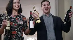 Brooklyn Nine-Nine S05E07 La guerre des clans en streaming