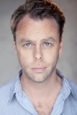 Photo Bruce Mackinnon