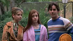 Buffy contre les vampires S01E06 Les hyènes