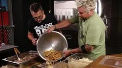 Burgers & Co, avec Guy Fieri E12 La Havane