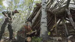 Bushcraft Masters Abri anti-ours