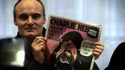 C'est dur d'être aimé par des cons