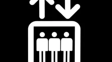 Les Sorciers se renvoient l'ascenseur