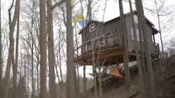 Cabanes perchées S02E04 Echappée de papillon sauvage