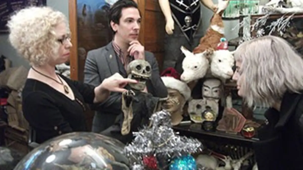 Cabinets de curiosités S04E00 Contes de Salem