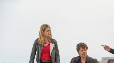 Caïn S08E01 Larmes de combat