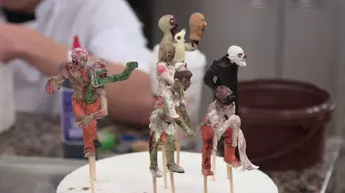 Contes de fées, adieux et faux-nez