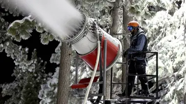 Au-delà des montagnes