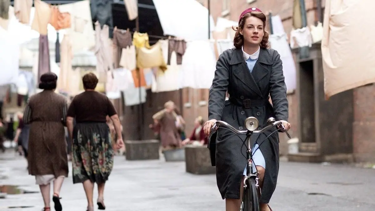 Call the Midwife : Les héroïnes de l'ombre S05E01 Un Noël moderne