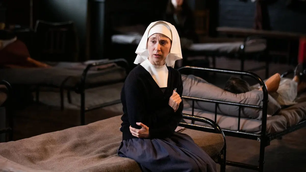Call the Midwife : Les héroïnes de l'ombre S06E08 Le tourbillon de l'amour