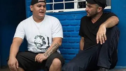 Caméléon E01 Prisonnier à Palmasola