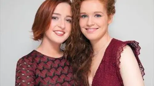 Camille et Julie Berthollet