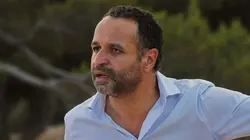 Camping Paradis S08E04 3 papas et une maman