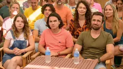 Camping Paradis S16E01 Les enfants d'abord