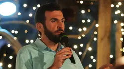 Camping Paradis S08E02 La famille sans parents