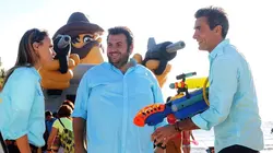 Camping Paradis S06E06 Le séminaire