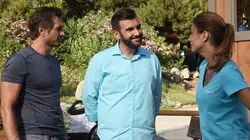 Camping Paradis S09E04 Famille nombreuse, famille heureuse