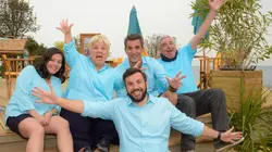 Camping Paradis  S10E02 Un ange gardien au camping