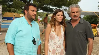 Camping Paradis S01E05 3 étoiles au Camping