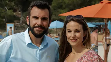 Camping Paradis S10E04 A nos pères