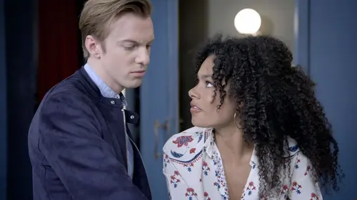 Campus 12 S01E27 Triple jeu