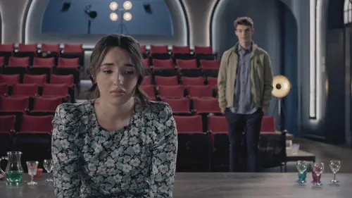 Campus 12 S03E37 Pas de mariages, juste un enterrement