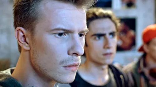 Campus 12 S02E32 Plan B