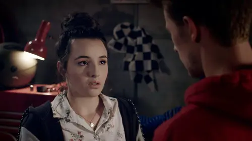 Campus 12 S02E38 Protéger Louise