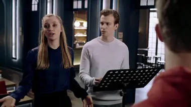 Campus 12 S02E07 Sur écoute