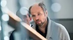 Candice Renoir S02E05 L'homme est un loup pour l'homme